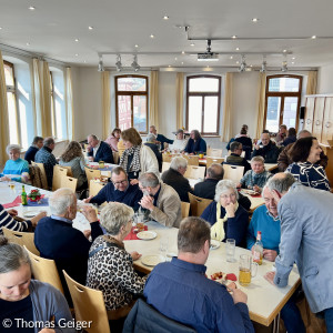 Kirchenkaffee im Gemeindesaal